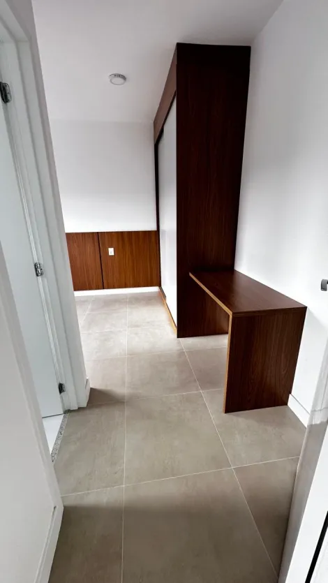 Alugar Apartamentos / Padr&atilde;o em Suzano R$ 2.000,00 - Foto 3
