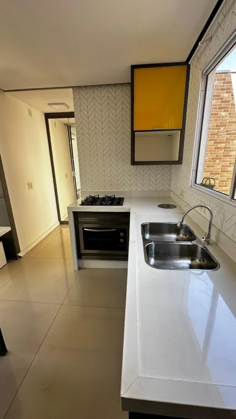 Alugar Casas / Condom&iacute;nio em Suzano R$ 1.500,00 - Foto 10