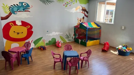 Alugar Apartamentos / Padr&atilde;o em Ferraz de Vasconcelos R$ 1.900,00 - Foto 8