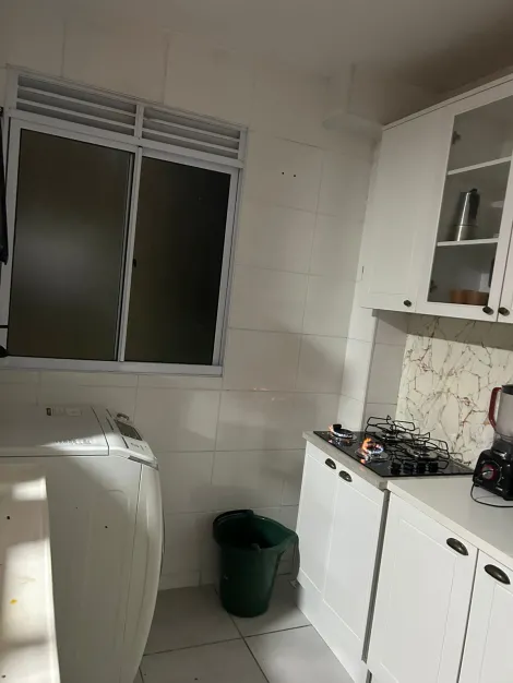 Comprar Apartamentos / Padr&atilde;o em Suzano R$ 295.000,00 - Foto 4