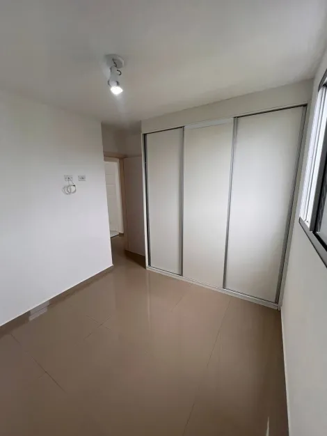 Comprar Apartamentos / Padr&atilde;o em Suzano R$ 255.000,00 - Foto 8