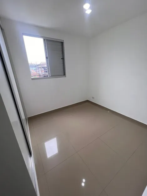 Comprar Apartamentos / Padr&atilde;o em Suzano R$ 255.000,00 - Foto 9