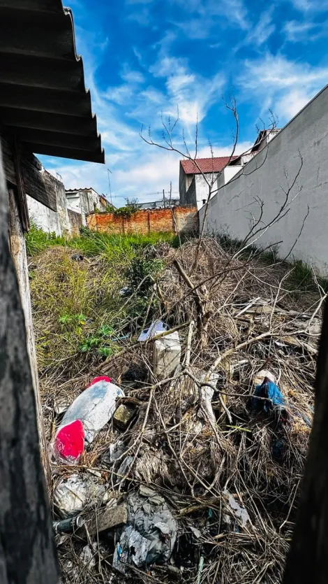 Comprar Terrenos / Terreno em Suzano R$ 235.000,00 - Foto 3