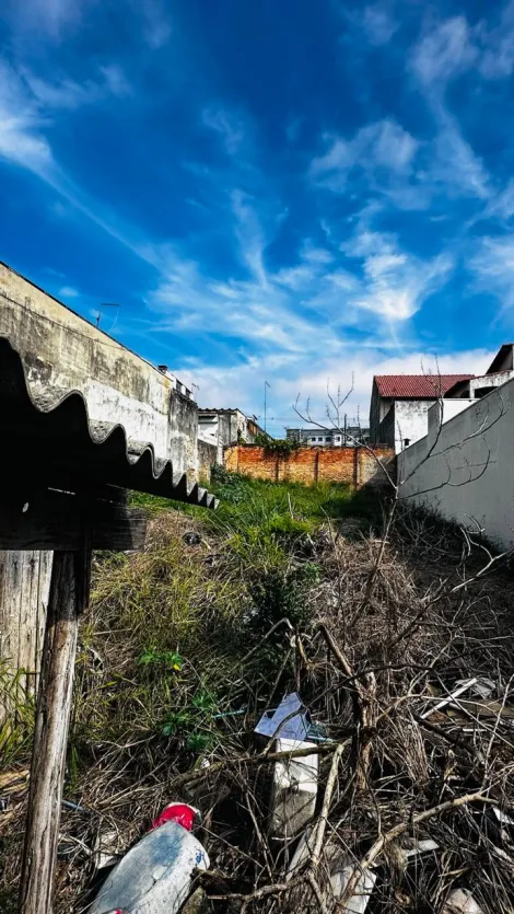 Comprar Terrenos / Terreno em Suzano R$ 235.000,00 - Foto 4