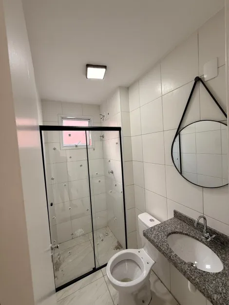 Comprar Apartamentos / Padr&atilde;o em Suzano R$ 320.000,00 - Foto 7