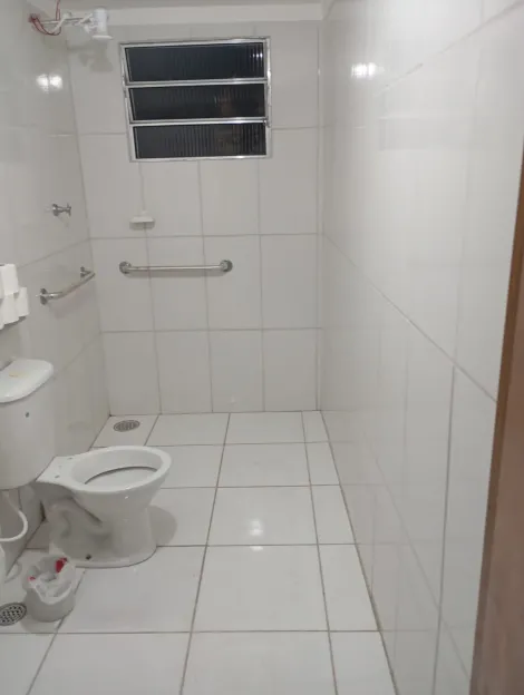 Alugar Casas / Sobrado em Suzano R$ 2.500,00 - Foto 16