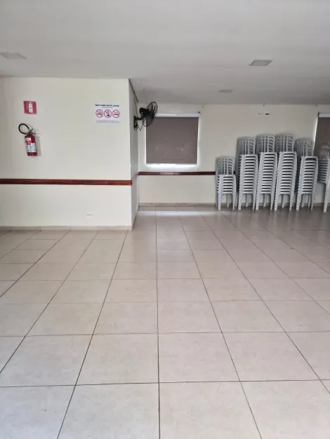 Comprar Apartamentos / Padr&atilde;o em Suzano R$ 205.000,00 - Foto 27