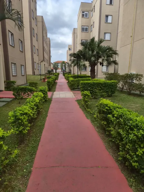 Comprar Apartamentos / Padr&atilde;o em Suzano R$ 205.000,00 - Foto 16