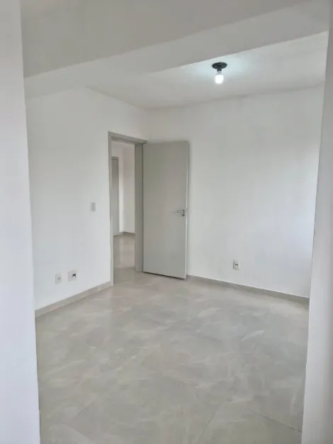 Comprar Apartamentos / Padr&atilde;o em Suzano R$ 205.000,00 - Foto 8