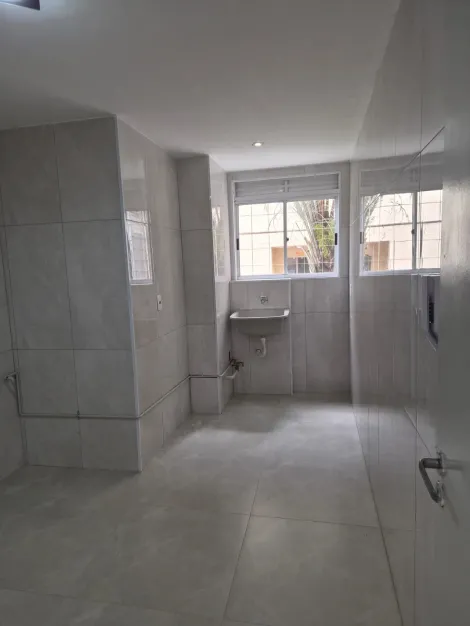 Comprar Apartamentos / Padr&atilde;o em Suzano R$ 205.000,00 - Foto 6
