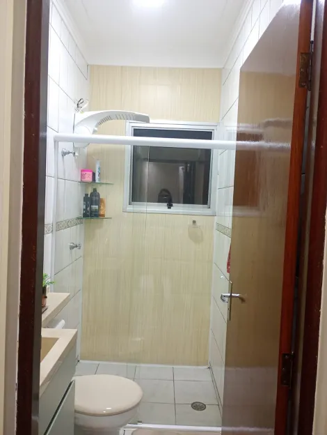 Comprar Apartamentos / Padr&atilde;o em Mogi das Cruzes R$ 45.000,00 - Foto 19