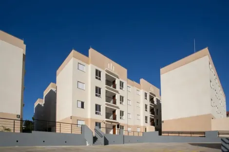 Comprar Apartamentos / Padr&atilde;o em Suzano R$ 259.000,00 - Foto 2