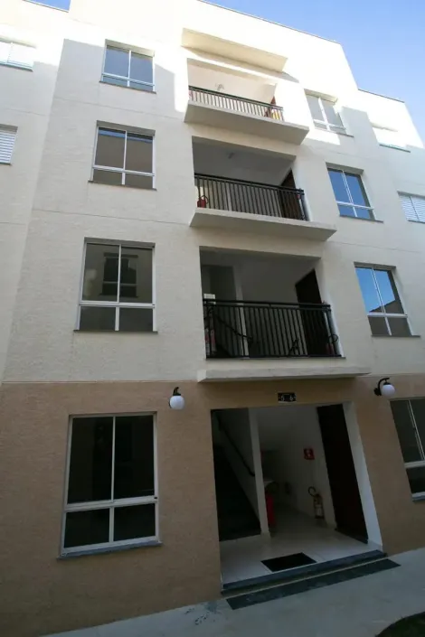 Comprar Apartamentos / Padr&atilde;o em Suzano R$ 259.000,00 - Foto 7