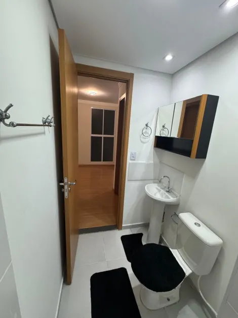 Comprar Apartamentos / Padr&atilde;o em Itaquaquecetuba R$ 185.000,00 - Foto 7