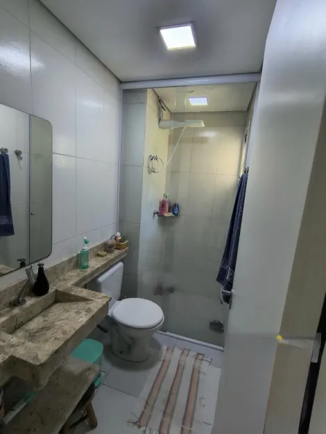 Alugar Apartamentos / Padr&atilde;o em Mogi das Cruzes R$ 1.750,00 - Foto 9