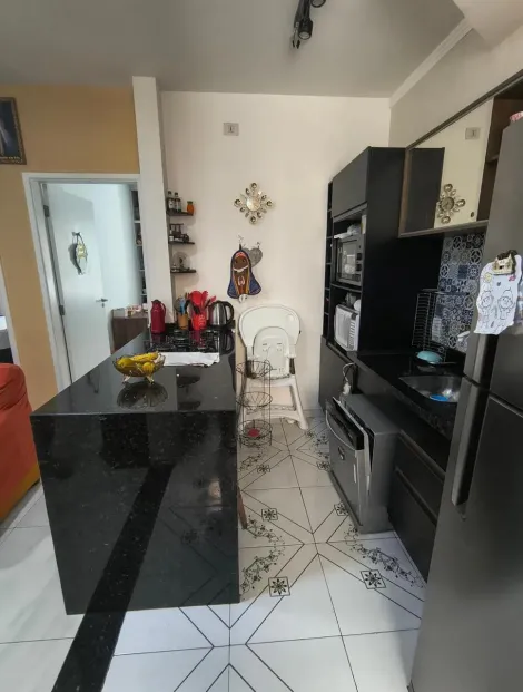 Alugar Apartamentos / Padr&atilde;o em Mogi das Cruzes R$ 1.750,00 - Foto 4