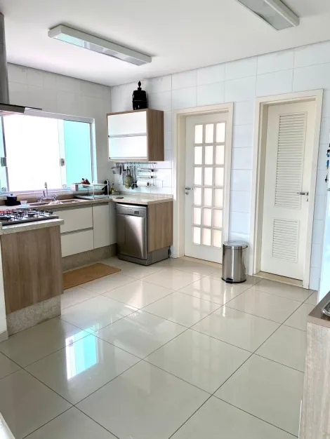 Comprar Casas / Sobrado em Mogi das Cruzes R$ 1.850.000.000,00 - Foto 7