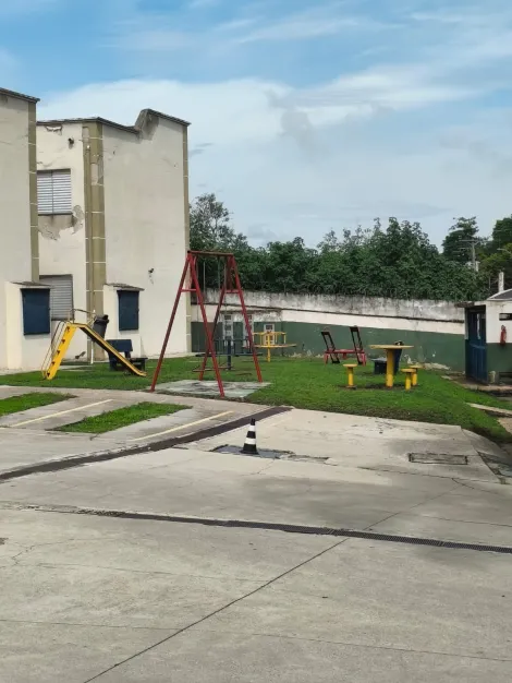 Comprar Casas / Condom&iacute;nio em Suzano R$ 220.000,00 - Foto 14