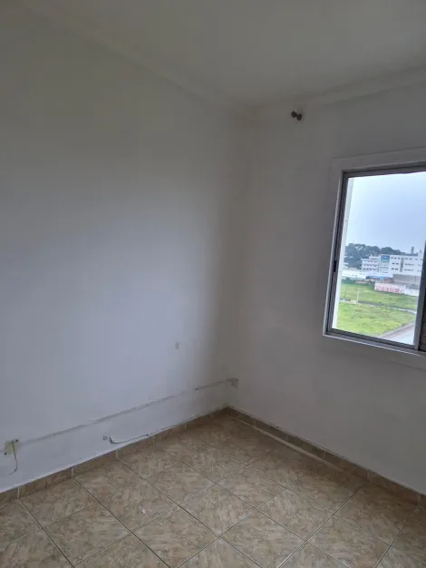 Alugar Apartamentos / Padr&atilde;o em Suzano R$ 1.681,00 - Foto 10