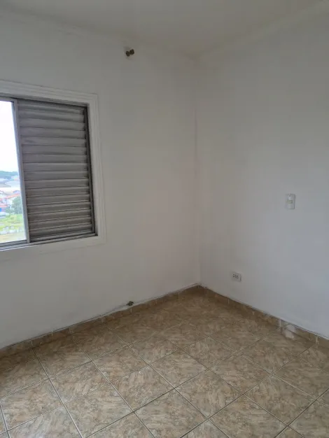 Alugar Apartamentos / Padr&atilde;o em Suzano R$ 1.681,00 - Foto 8