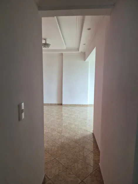 Alugar Apartamentos / Padr&atilde;o em Suzano R$ 1.681,00 - Foto 13