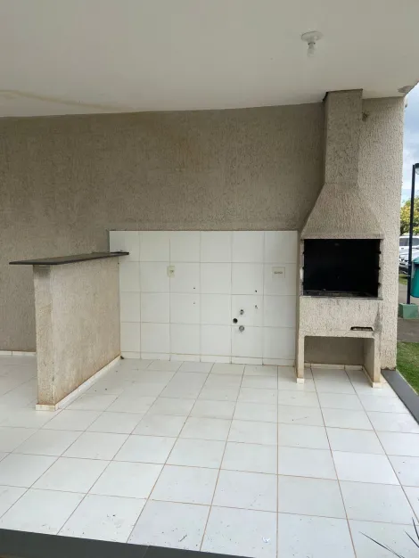 Alugar Apartamentos / Padr&atilde;o em Suzano R$ 1.000,00 - Foto 6