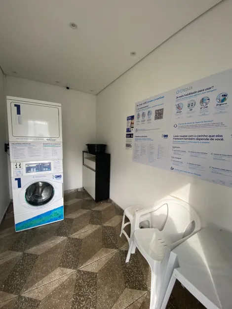 Alugar Apartamentos / Padr&atilde;o em Suzano R$ 1.000,00 - Foto 4