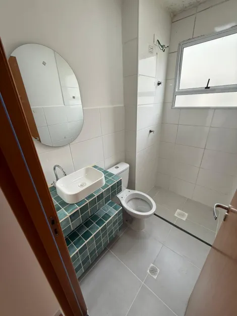 Comprar Apartamentos / Padr&atilde;o em Suzano R$ 205.000,00 - Foto 4