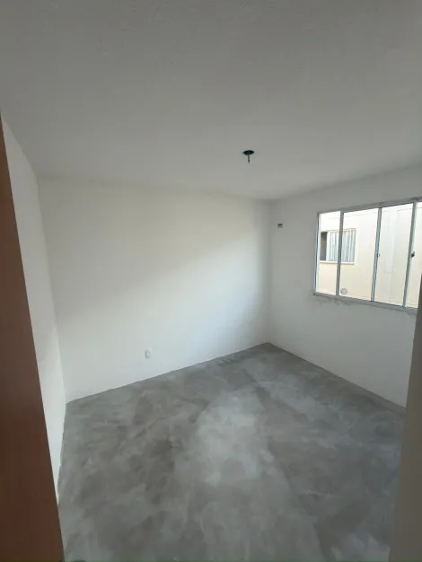 Comprar Apartamentos / Padr&atilde;o em Suzano R$ 195.000,00 - Foto 7