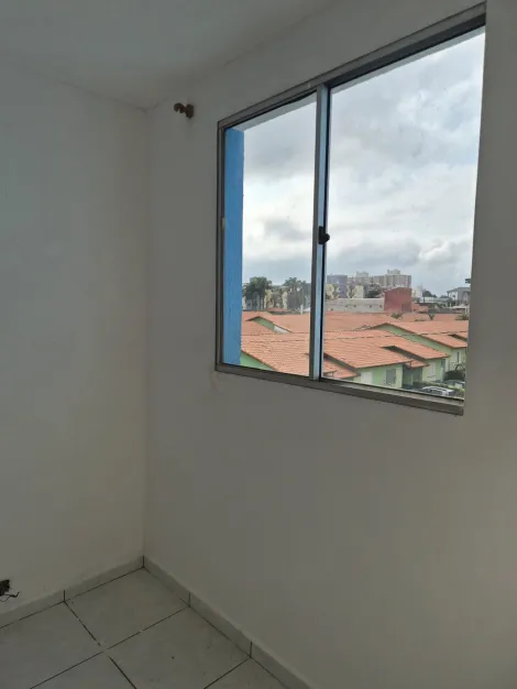 Alugar Apartamentos / Padr&atilde;o em Suzano R$ 900,00 - Foto 4