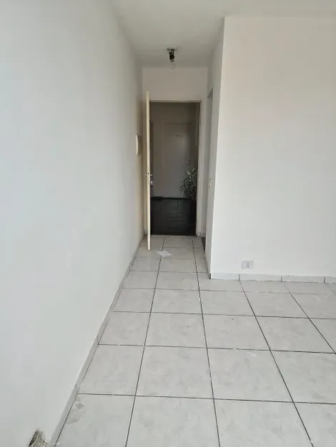 Alugar Apartamentos / Padr&atilde;o em Suzano R$ 900,00 - Foto 12