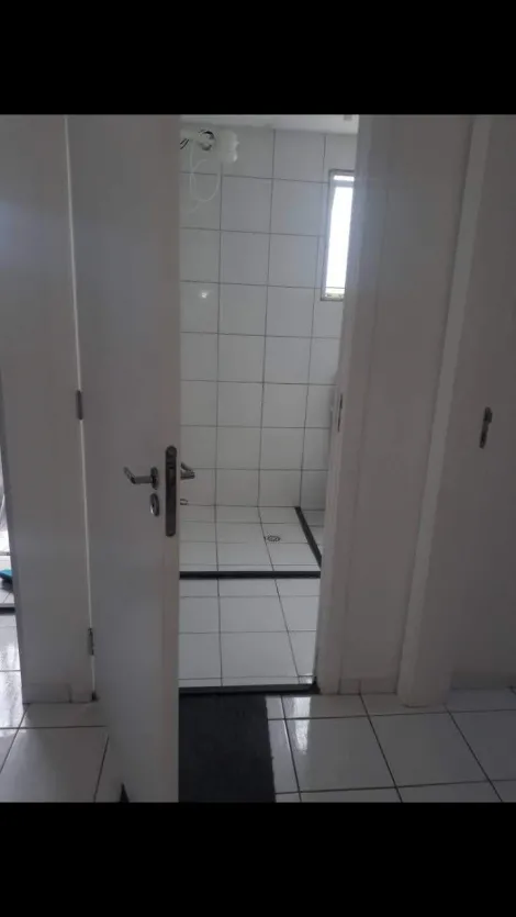 Comprar Apartamentos / Padr&atilde;o em Suzano R$ 180.000,00 - Foto 17