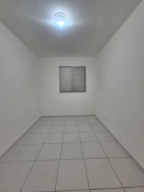 Alugar Apartamentos / Padr&atilde;o em Suzano R$ 850,00 - Foto 2