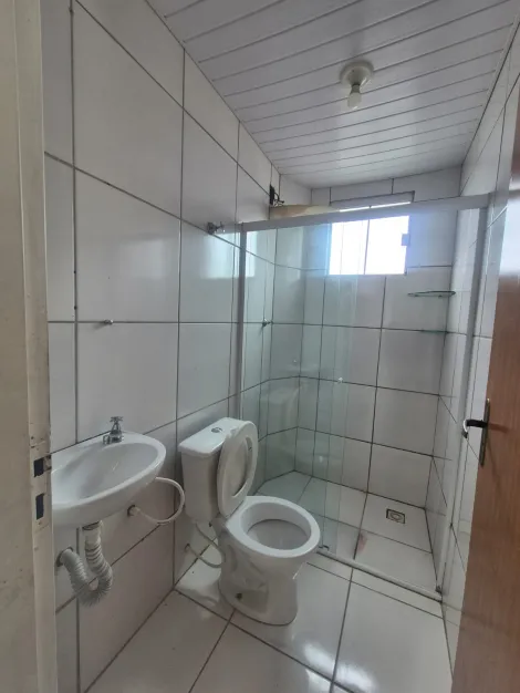 Alugar Apartamentos / Padr&atilde;o em Suzano R$ 850,00 - Foto 10