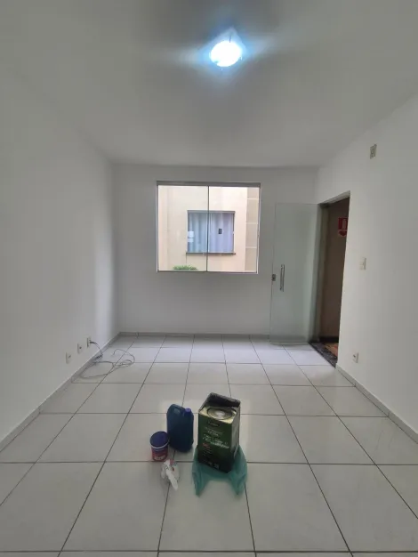 Alugar Apartamentos / Padr&atilde;o em Suzano R$ 850,00 - Foto 11