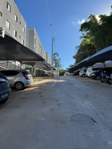Comprar Apartamentos / Padr&atilde;o em Suzano R$ 250.000,00 - Foto 8