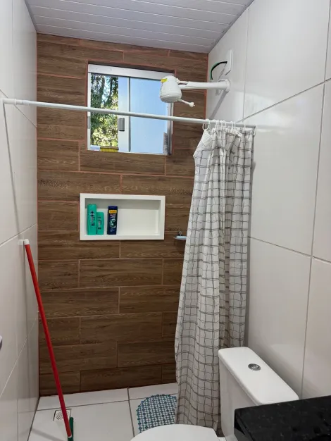Comprar Apartamentos / Padr&atilde;o em Suzano R$ 250.000,00 - Foto 17