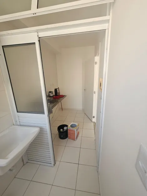 Alugar Apartamentos / Padr&atilde;o em Suzano R$ 1.700,00 - Foto 13