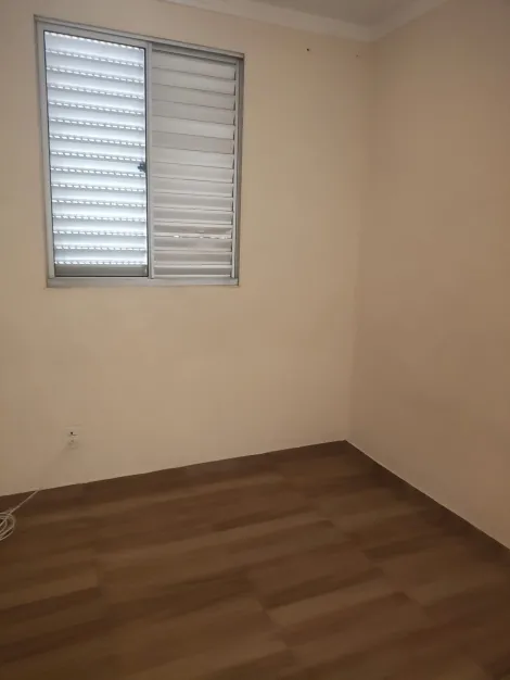 Alugar Apartamentos / Padr&atilde;o em Suzano R$ 1.100,00 - Foto 15