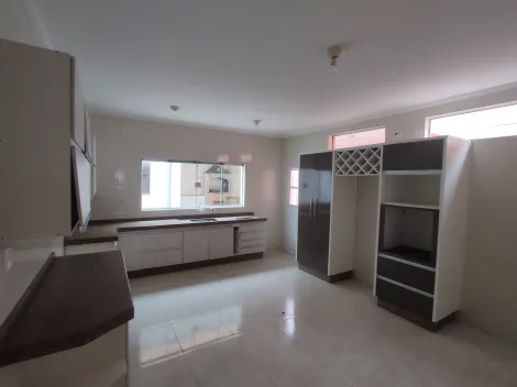 Alugar Casas / Sobrado em Suzano R$ 3.500,00 - Foto 11