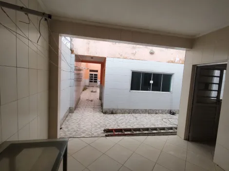 Alugar Casas / Sobrado em Suzano R$ 3.500,00 - Foto 13