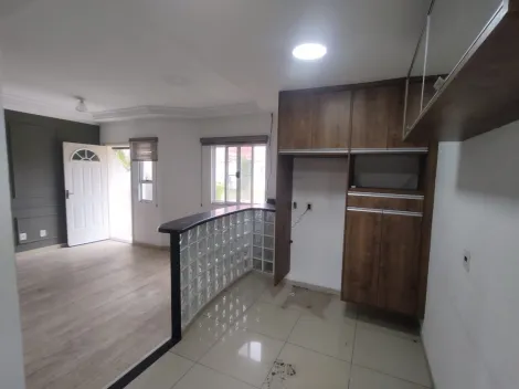 Alugar Casas / Condom&iacute;nio em Suzano R$ 2.000,00 - Foto 17
