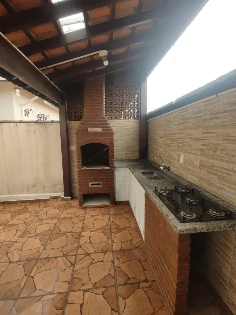Alugar Casas / Condom&iacute;nio em Suzano R$ 2.000,00 - Foto 26