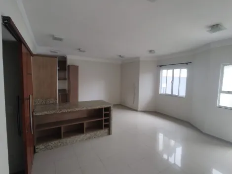 Alugar Casas / Condom&iacute;nio em Suzano R$ 2.000,00 - Foto 4