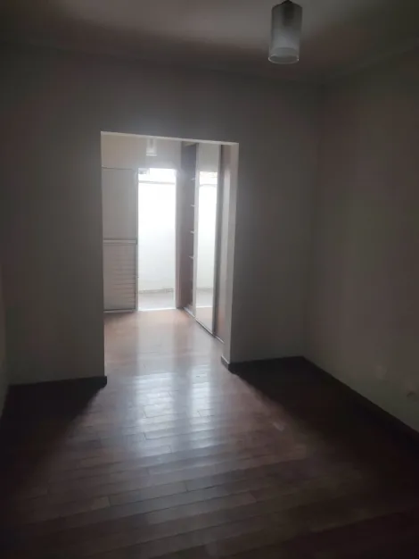 Alugar Casas / Condom&iacute;nio em Suzano R$ 2.000,00 - Foto 22