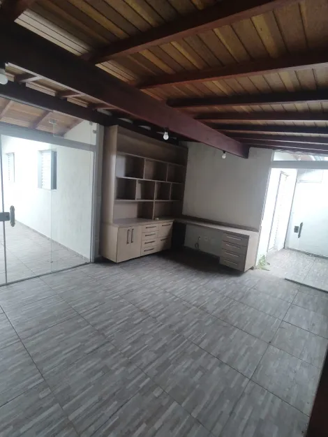 Alugar Casas / Condom&iacute;nio em Suzano R$ 2.000,00 - Foto 31