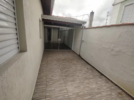Alugar Casas / Condom&iacute;nio em Suzano R$ 2.000,00 - Foto 34