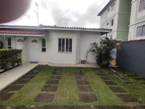 Alugar Casas / Condom&iacute;nio em Suzano R$ 2.000,00 - Foto 41