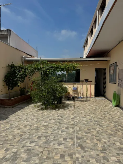 Comprar Casas / Assobradada em Suzano R$ 830.000,00 - Foto 13