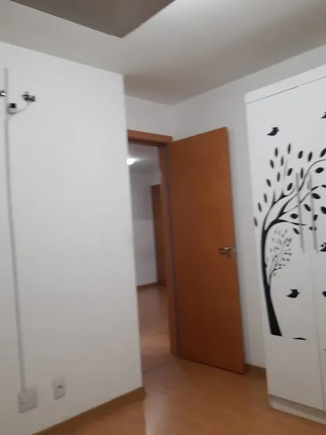 Comprar Apartamentos / Padr&atilde;o em Suzano R$ 240.000,00 - Foto 9